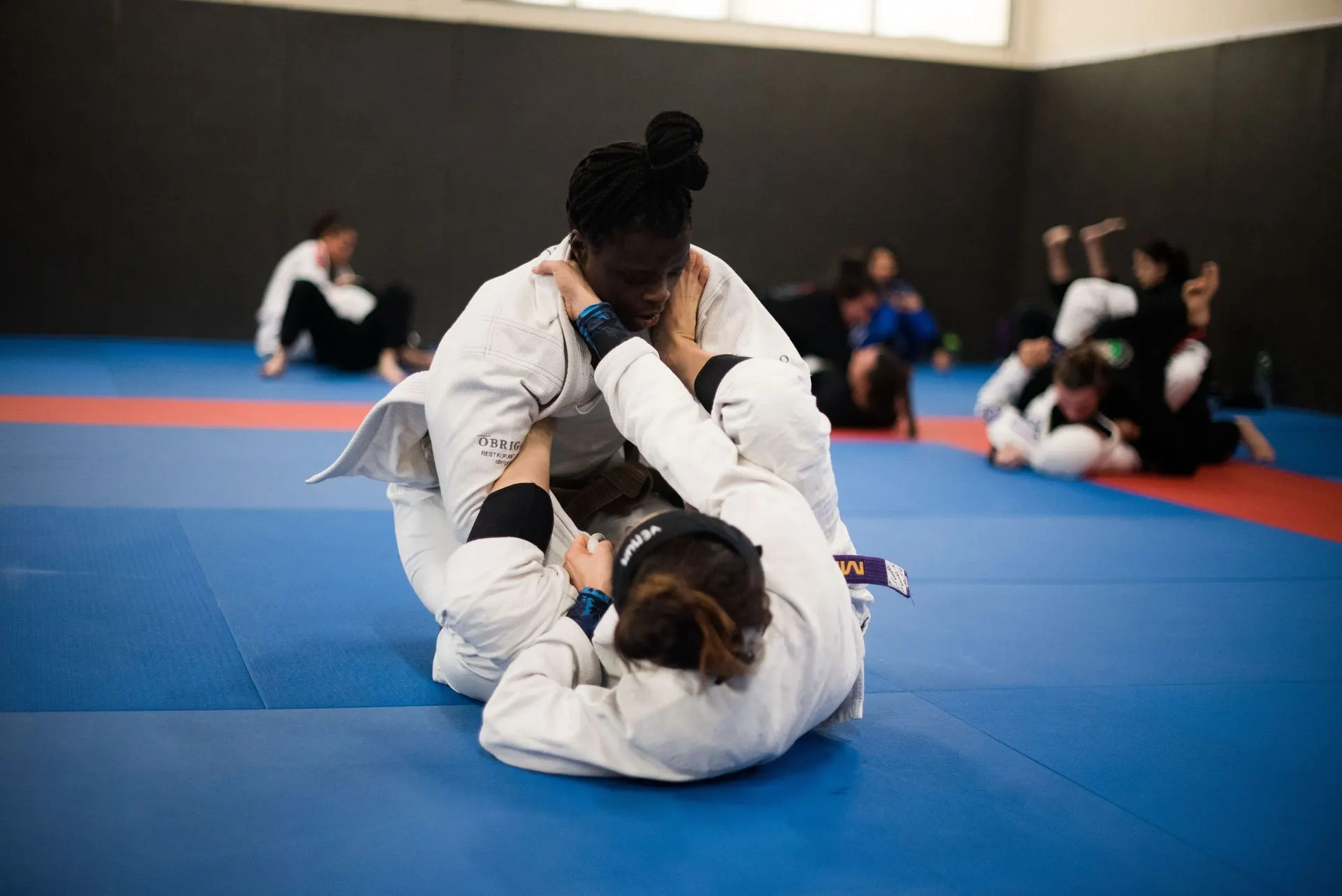 Combat entre pratiquantes au Ladies Mat Fifty du 14 janvier 2024
