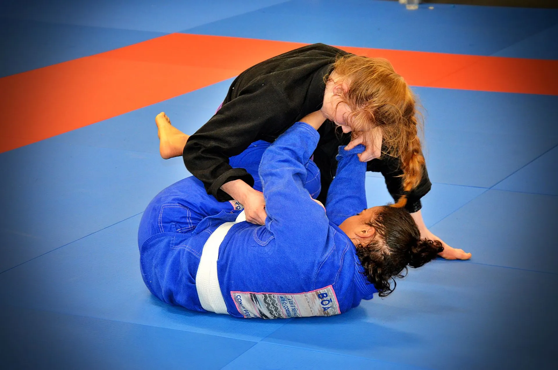 Combat entre pratiquantes au Ladies Mat Fifty du 10 mars 2024