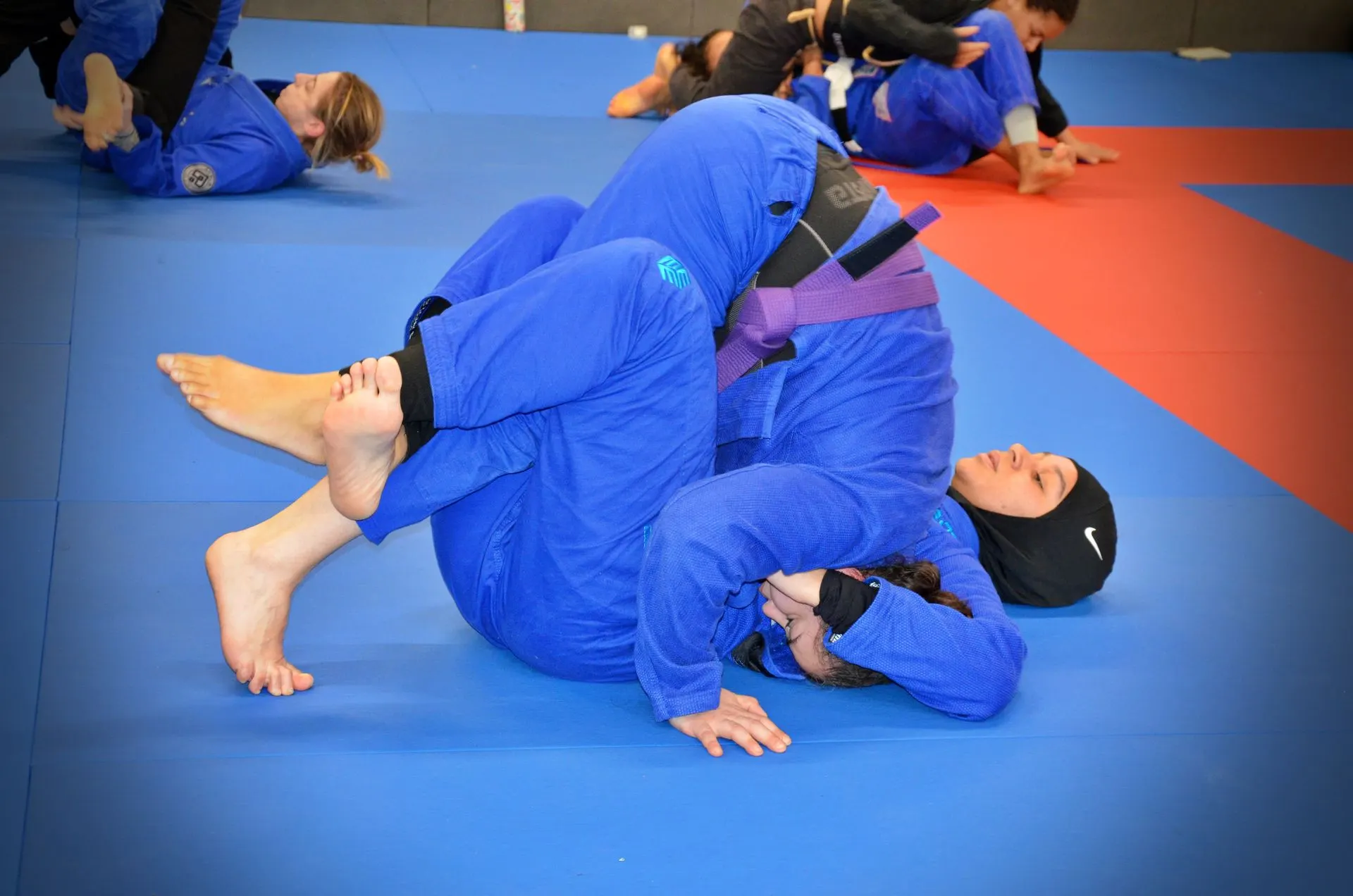 Combat entre pratiquantes au Ladies Mat Fifty du 10 mars 2024